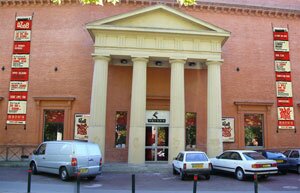Façade du Théâtre Sorano Façade du Théâtre Sorano